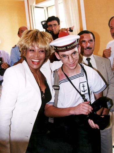 Tina Turner - receiving honorary citizenship of Villefranche sûr Mer - 1