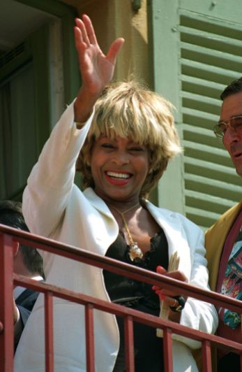 Tina Turner - receiving honorary citizenship of Villefranche sûr Mer - 9