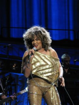 Tina Turner - The O2, Dublin - April 11, 2009 - 004